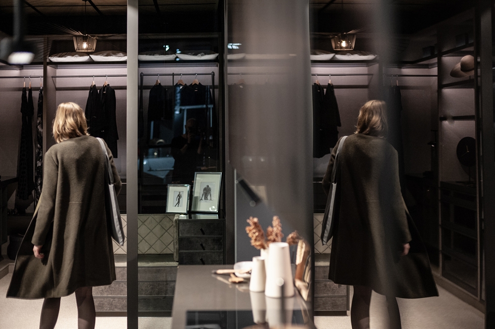 ernestrust_garderoba